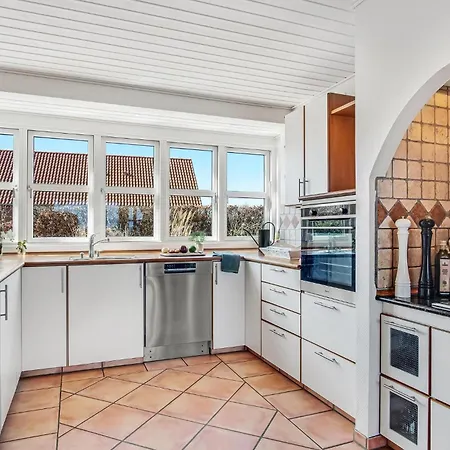 3 Bedroom Beautiful In Korsør