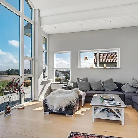 3 Bedroom Beautiful In Korsør
