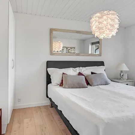 Casa de Férias 3 Bedroom Beautiful In Korsør